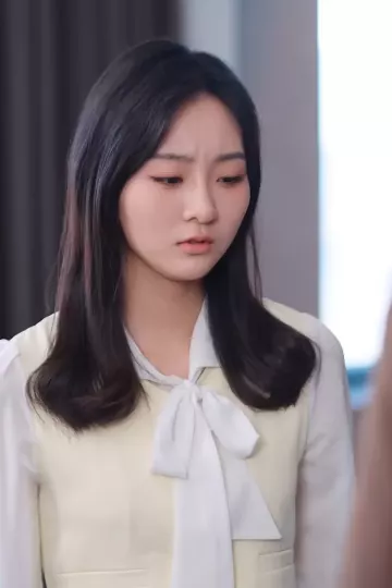 宋总她才是你要找的颜小姐