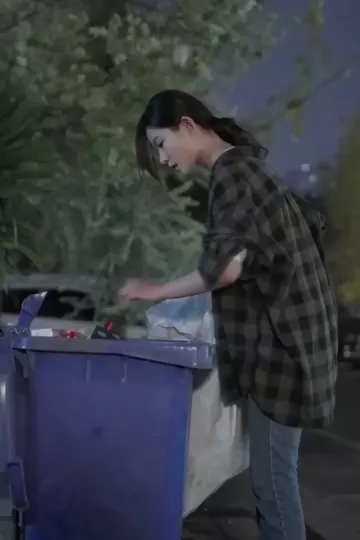不装了，脚踹渣男后我成了全球女战神