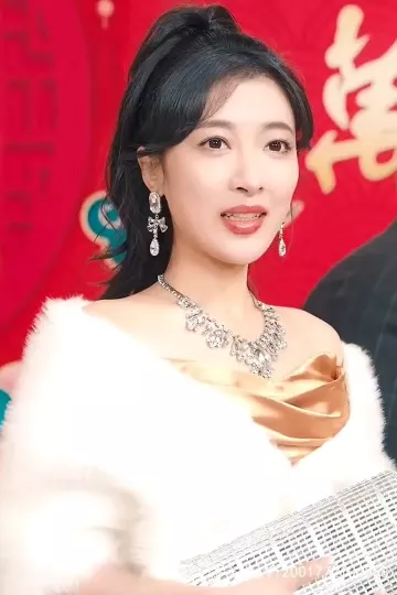 想听女主偷听我心声人设崩塌了