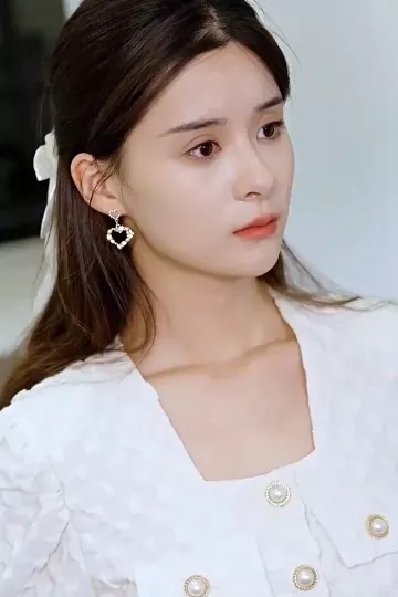 这么多年爱你成瘾亦成罪