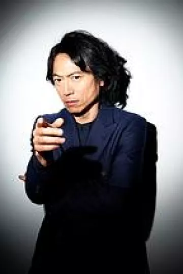 社长室之冬：获得巨大新闻社的男人
