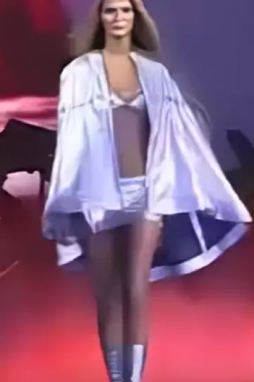 维多利亚的秘密1999时装秀